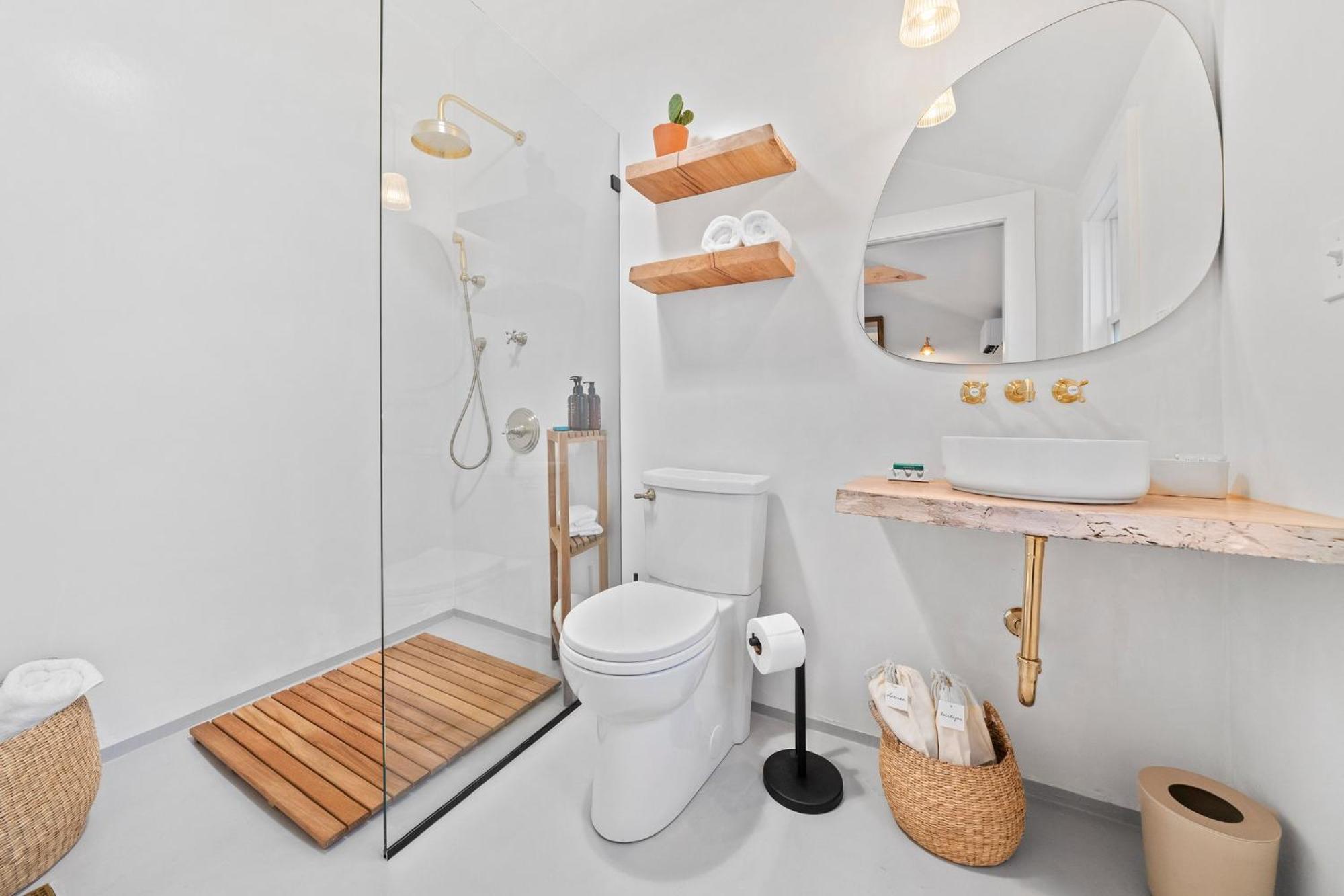Sisu, A Boutique Motel Plymouth Esterno foto